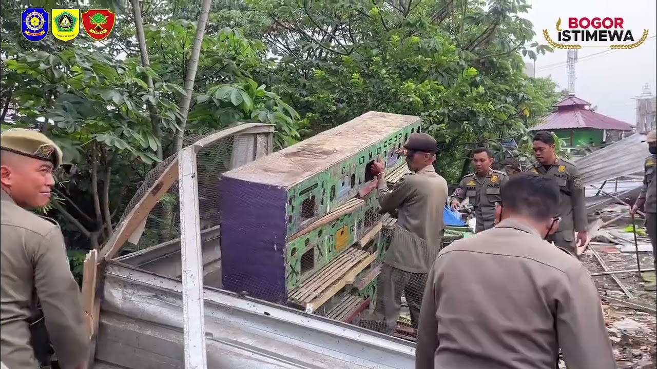 Penertiban dan penataan bangunan tanpa izin