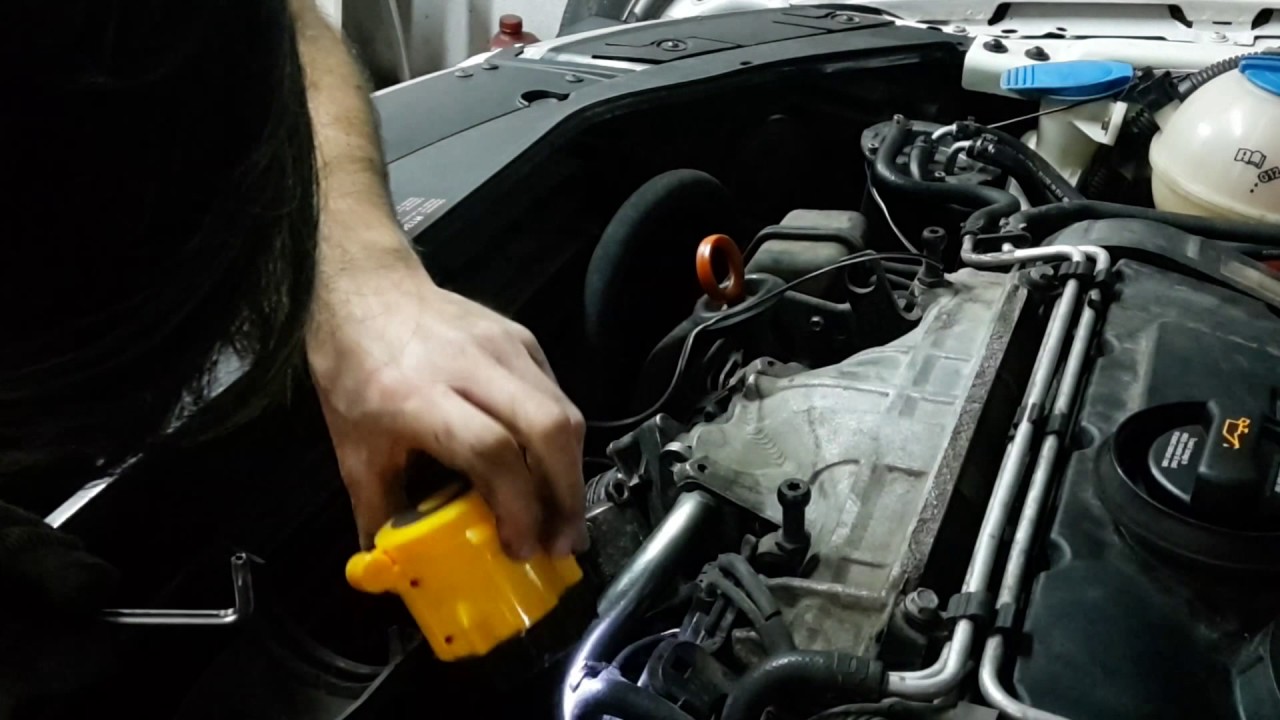 How to remove and clean EGR and throttle body on Passat b6 BKP engine
