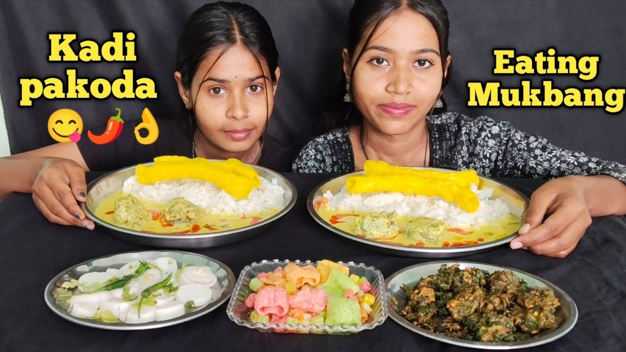 KADI PAKODA EATING 🥵 PALAK PAKODA KADHI & RICE EATING CHALLENGE|INDIAN STREET FOOD KADHI RICE #food 