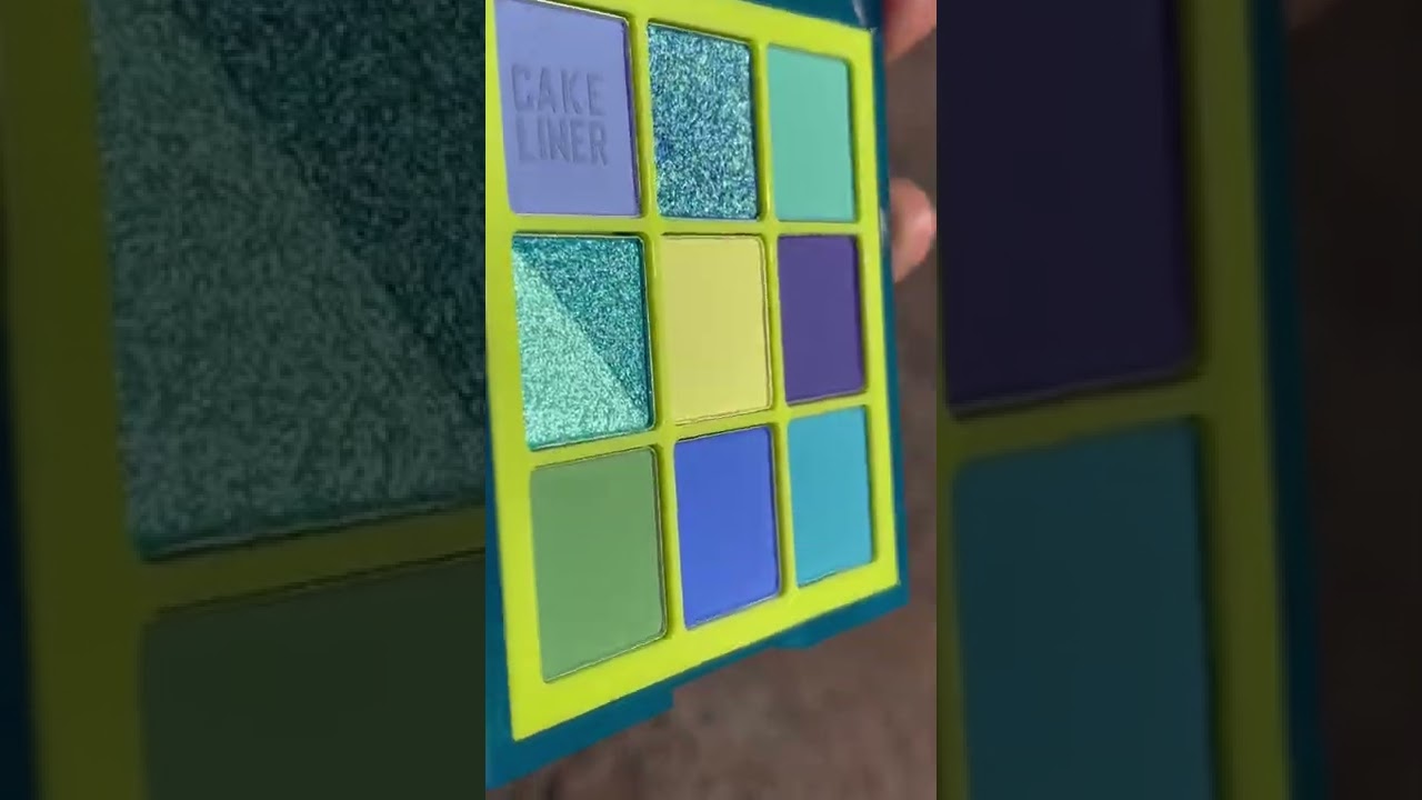 Huda beauty color block