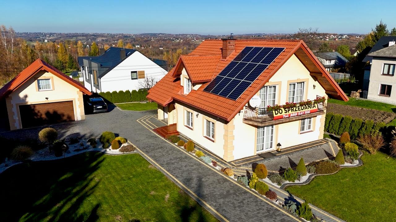 Dom jednorodzinny z garażem i ogrodem, Brzączowice, gm. Dobczyce