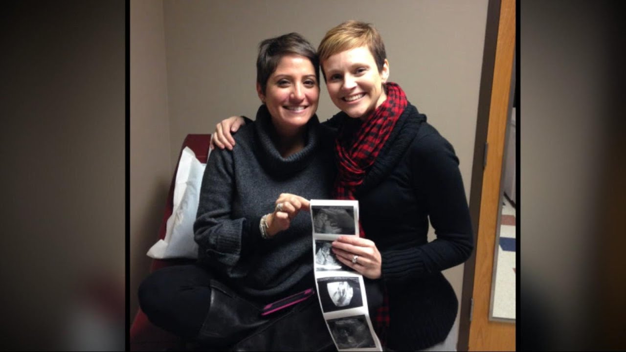 Best Friend Surrogate: Mom of 4 Volunteers to Carry Child