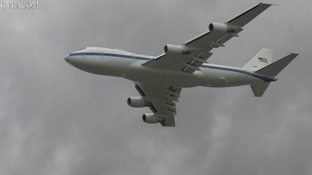 US Air Force Boeing E-4B Nightwatch arrival at RIAT 2022