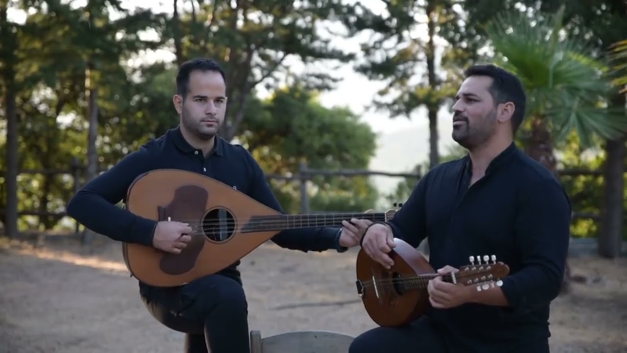 Γελάς όσα τον έρωτα -Σκουτέλης Μανώλης 
