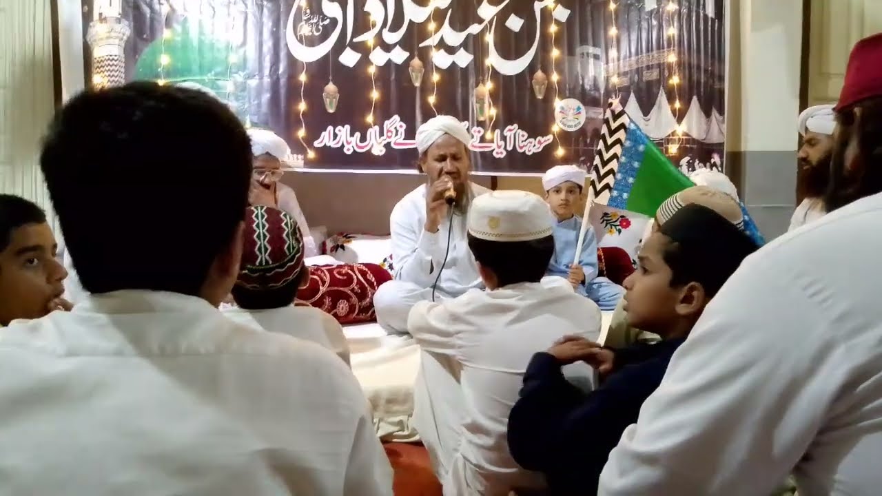 Mujhy dar py phir Bulana madni Madiny waly   ishaq attari 