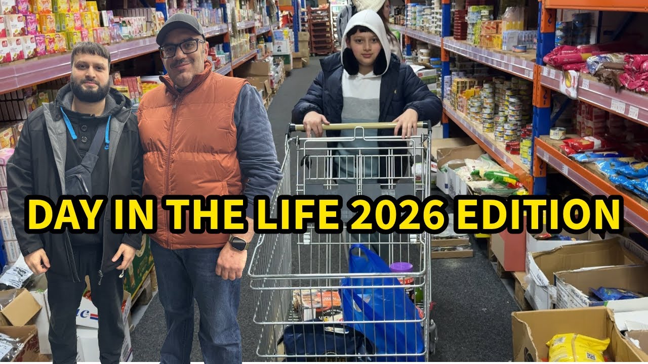 DAY IN THE LIFE 2026 EDITION, SNOWING!!! BREAKFAST TREAT & WE SHOP AT A FOOD WAREHOUSE!!!