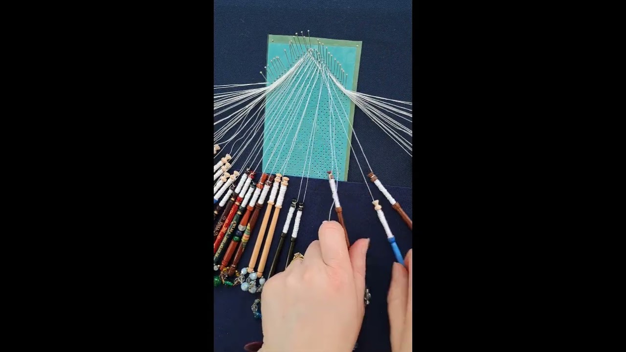 Bobbin lacemaking - Starting at a point