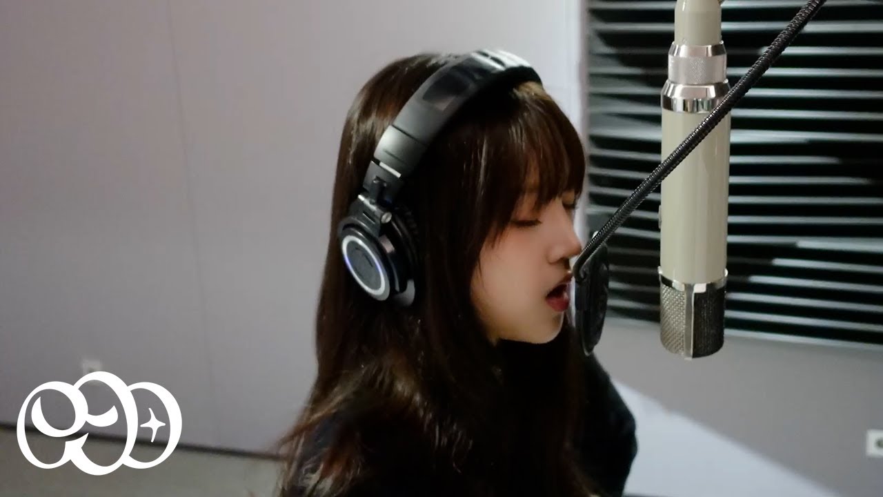 VVUP (비비업) ‘Super Model’ Recording Behind