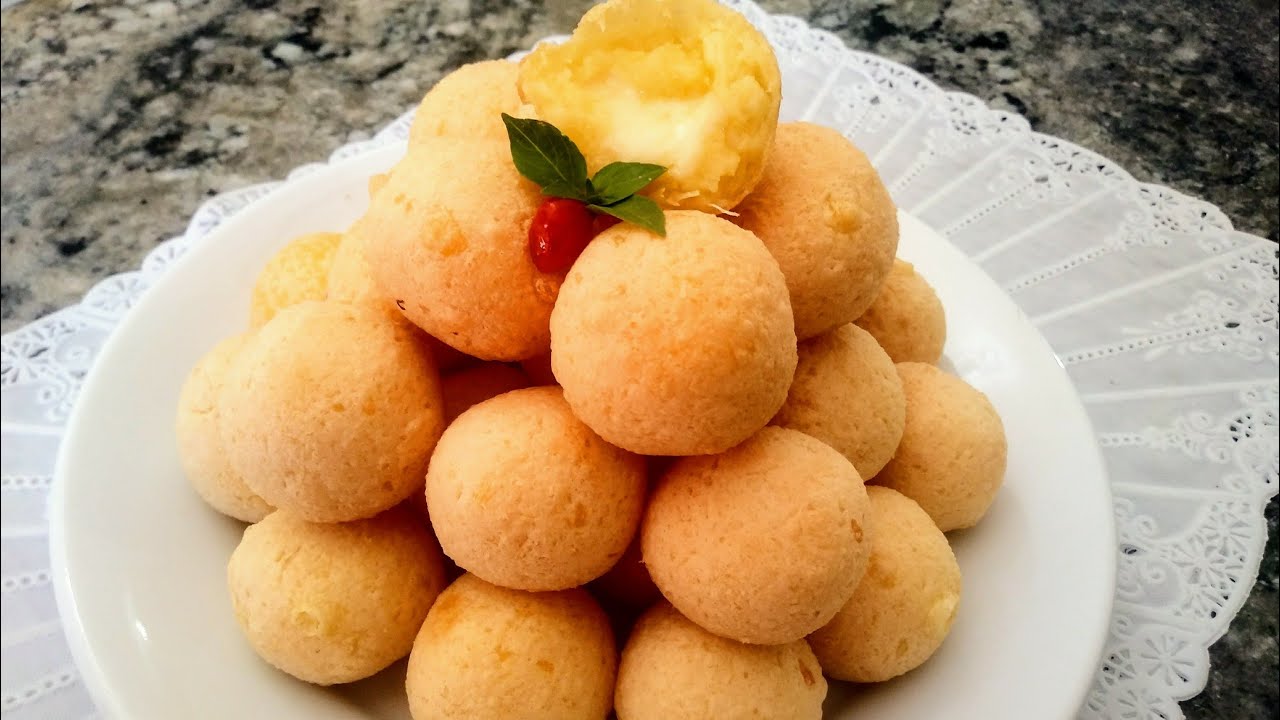 BOLINHA DE MANDIOCA COM QUEIJO-SEM FARINHA E RENDE MUITO