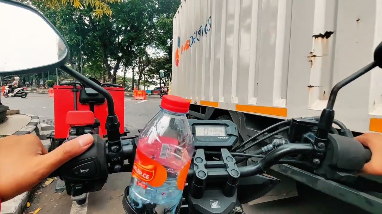 Prison : Cinematic POV Motorcycle ASMR (Solo Ride) to Calm Your Mind | 癒やし