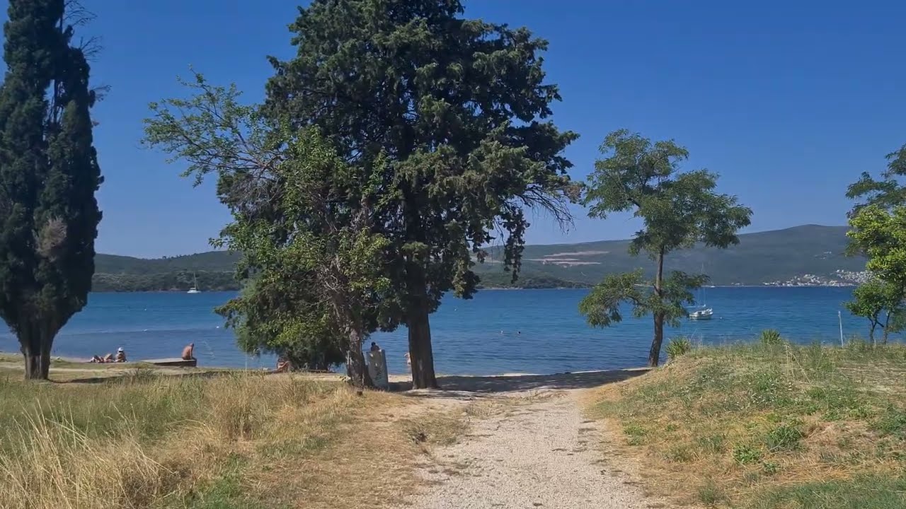 Tivat plaža Račica Auto kamp Bova  / Beach  