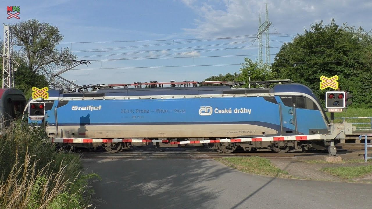 Železniční přejezd Záhlinice #1 [P8172] - 9.6.2024 / Czech railroad crossing