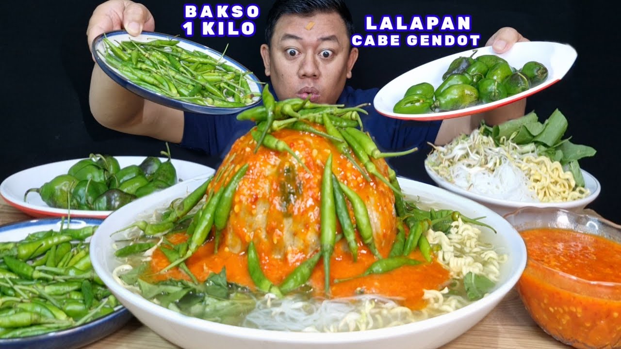 NGEUNAH PISAN ⁉️ MAKAN 1 KG BAKSO ISI FULL DAGING LALAPAN CABE GENDOT MENTAH  PERUT BERGEJOLAK EUY