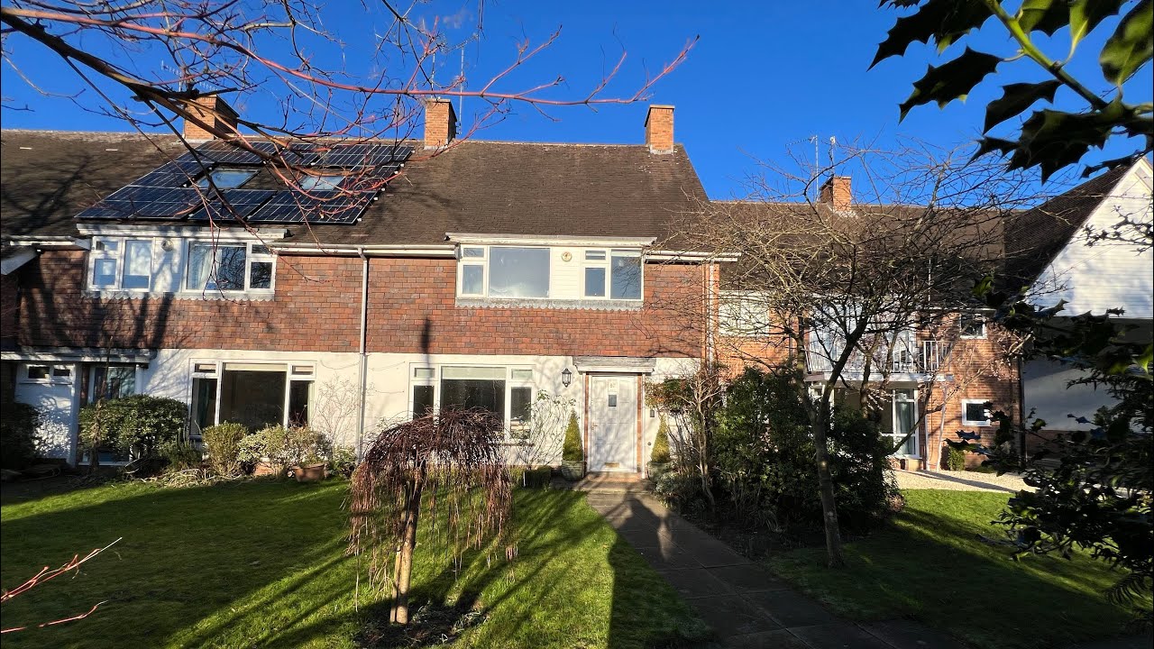 Bridge End, Historic Warwick - (FOR SALE) - NO CHAIN - NEW INSTRUCTION - Property Tour - Look Inside