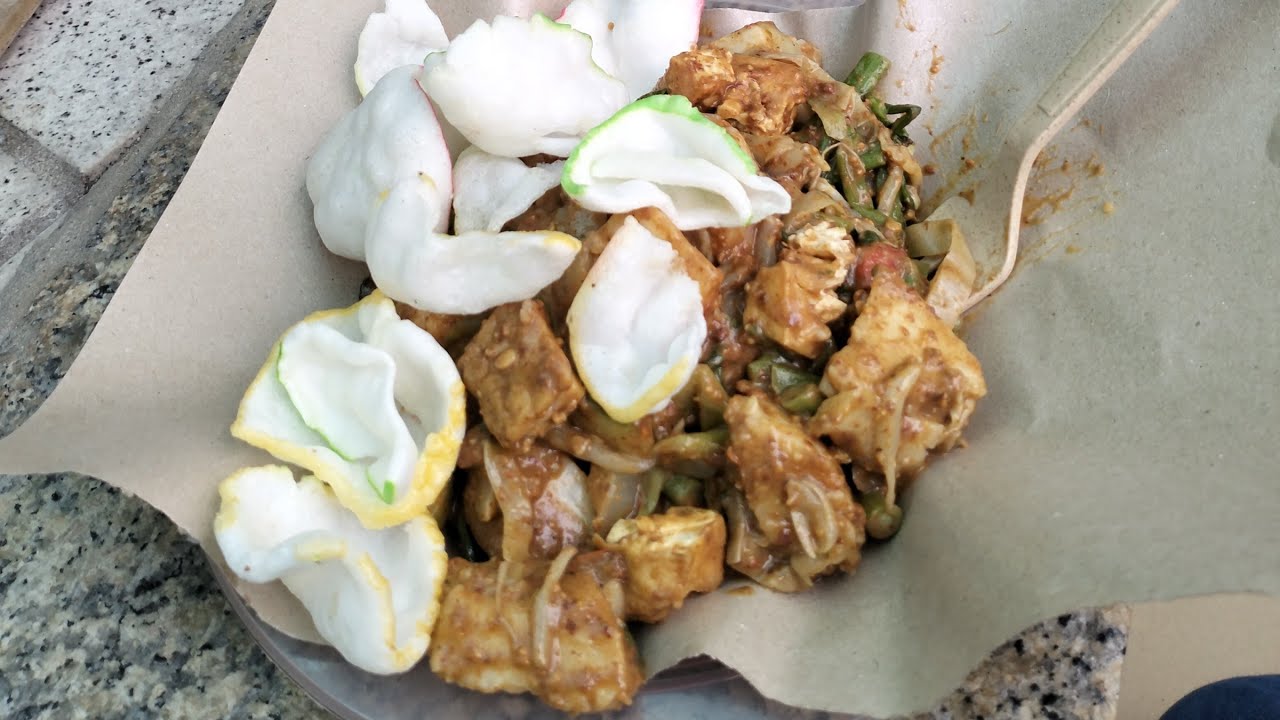 ENY MANIES sedang live sekarang!campur aduk koyo lambene wong kae