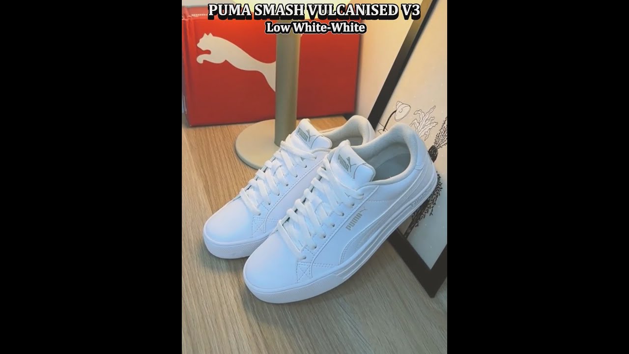 Puma Smash Vulcanised V3 Low White #puma #sneakers #shoes #sepatusneakers #sepatupria #sepatuwanita