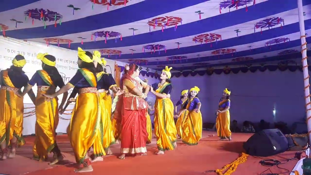 গগনে উঠিল ভানু আরত নিশি নাই