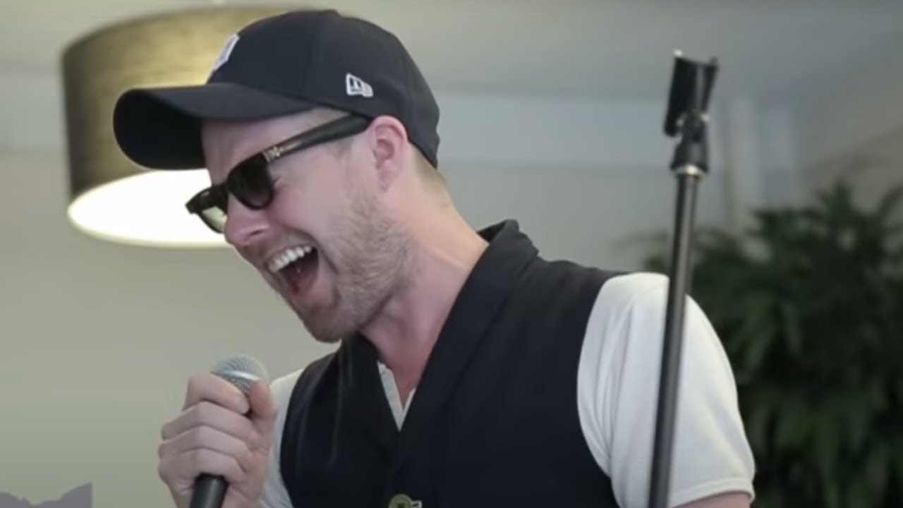 Kaiser Chiefs - Full Performance (Live from The Big Room)