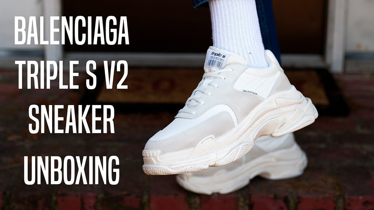 Balenciaga Triple S V2 White - Sneaker Unboxing | TheFashionNewb