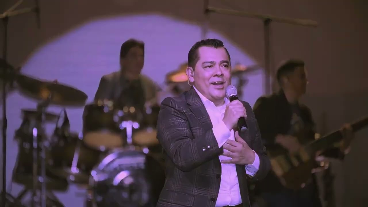 AUN ES TIEMPO