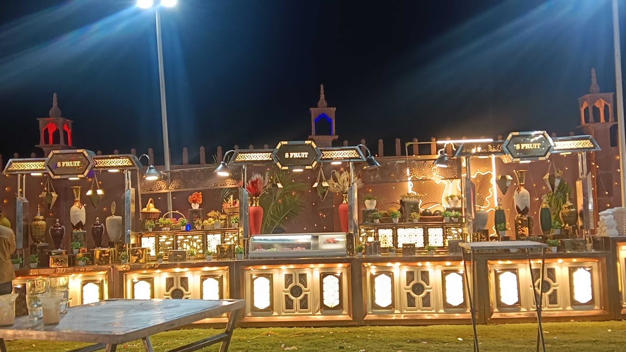 Wedding services in Rajmahal hotel ggc by Shashi cateras #catering #event 