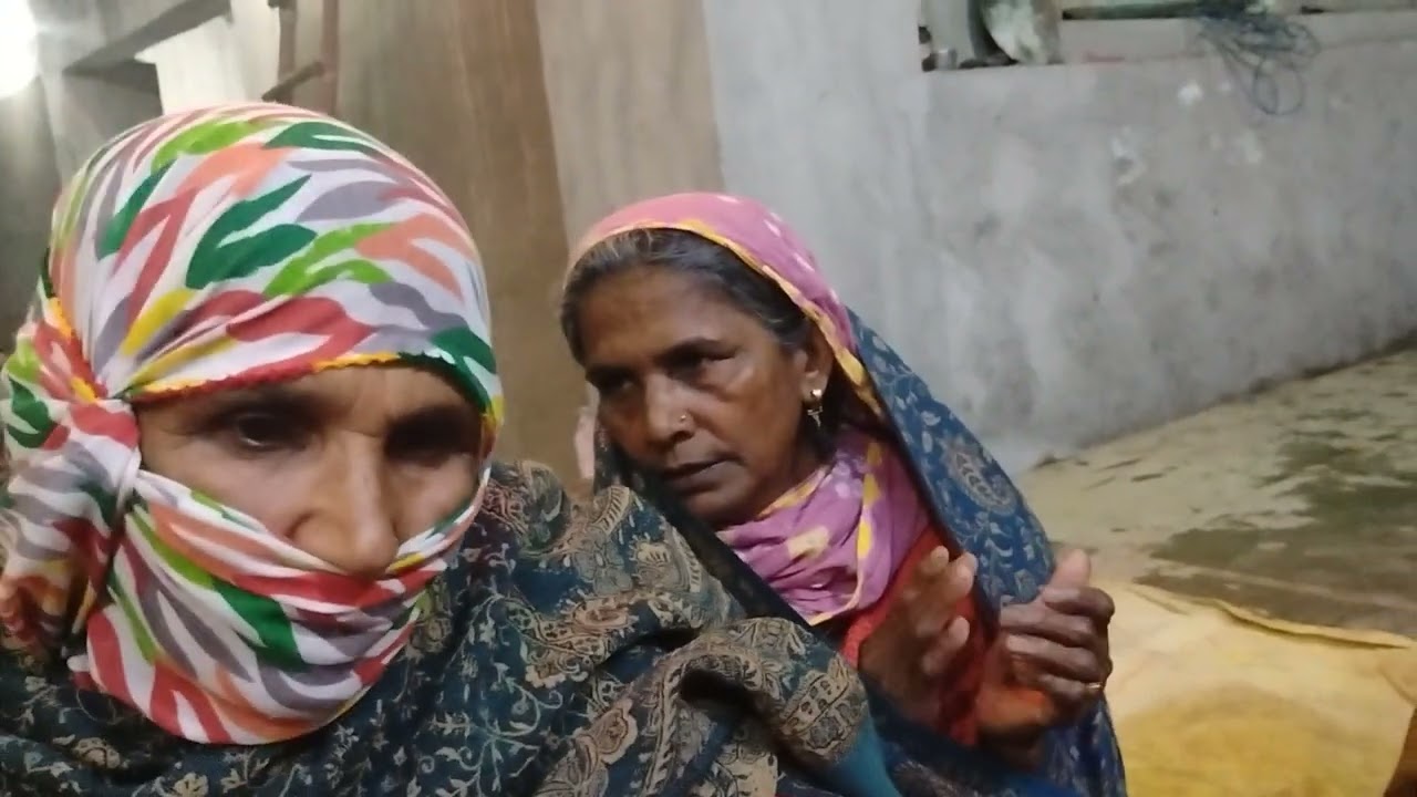 ओम नाम तेरी लीला न्यारी किसी ने न पाया भेद या दुनिया भटक रही