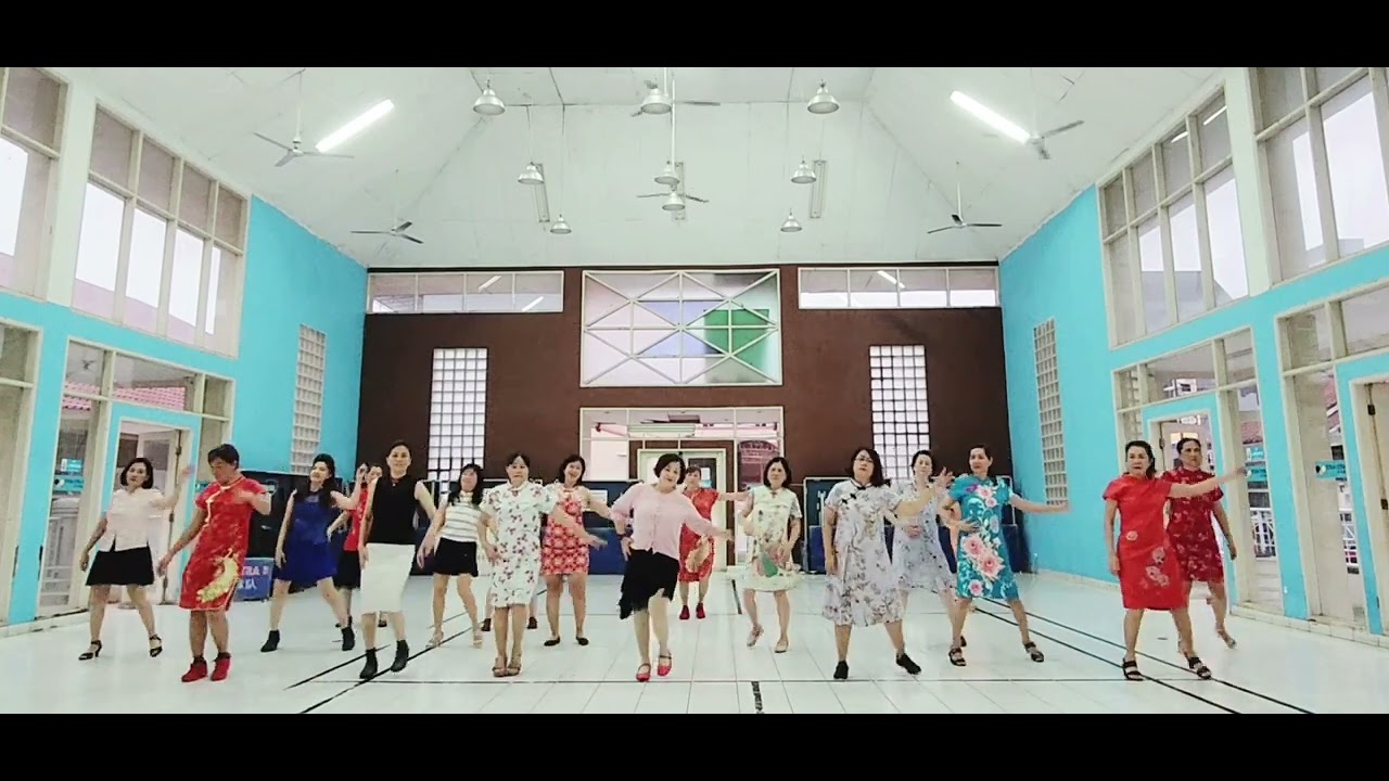 Tian Mi Mi 甜蜜蜜 Line Dance (Beginner) Demo : Citra Dance