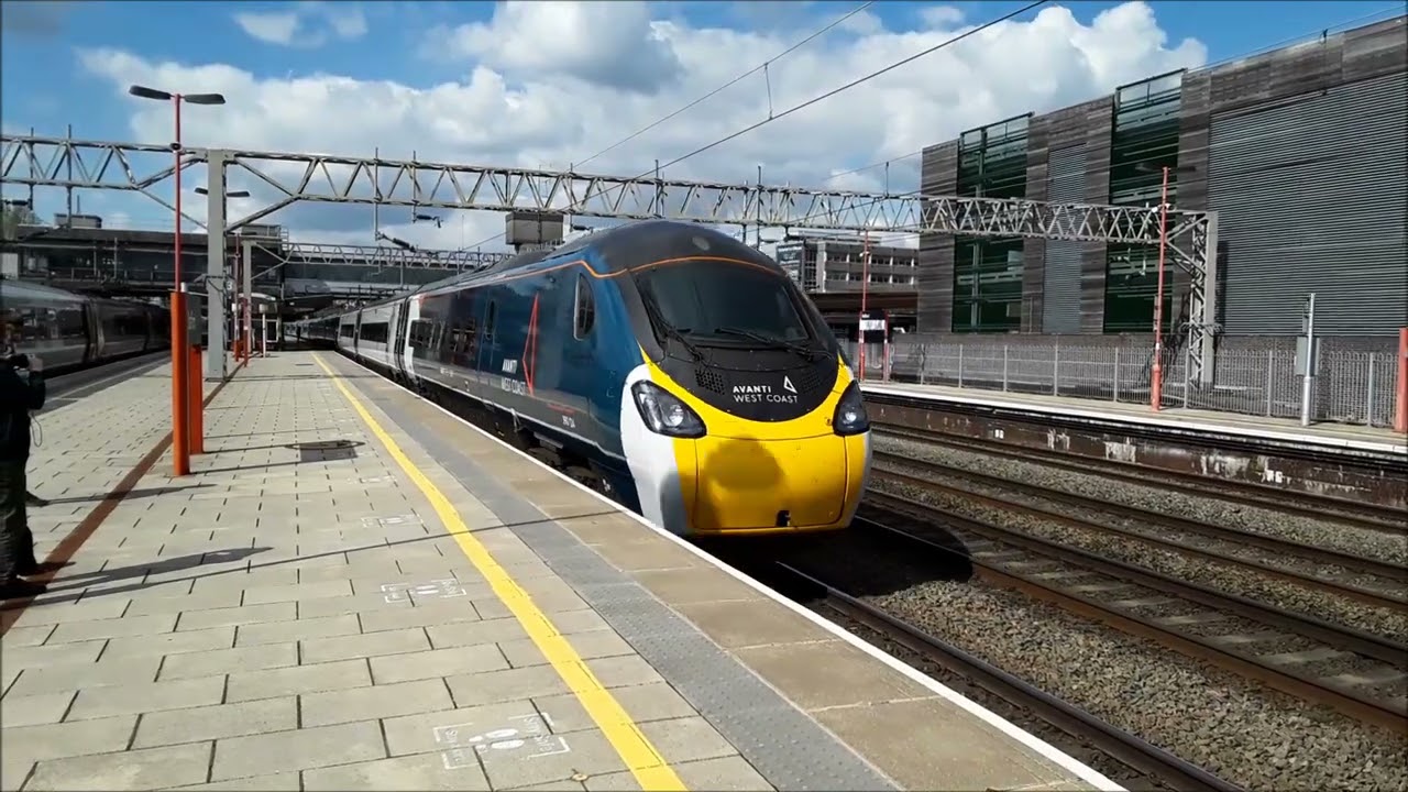 Trains at: Stafford, WCML, 12/04/21, Part 2/2
