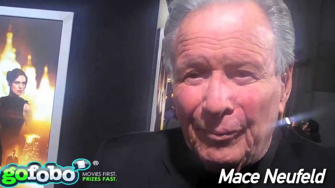 Jack Ryan: Shadow Recruit Premiere - Mace Neufeld (Producer)