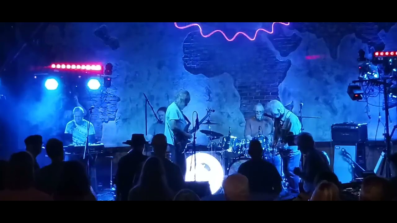 Uncle John's Band at Bayboro Brewing 2/12/2026 1_ Feel Like A Stranger