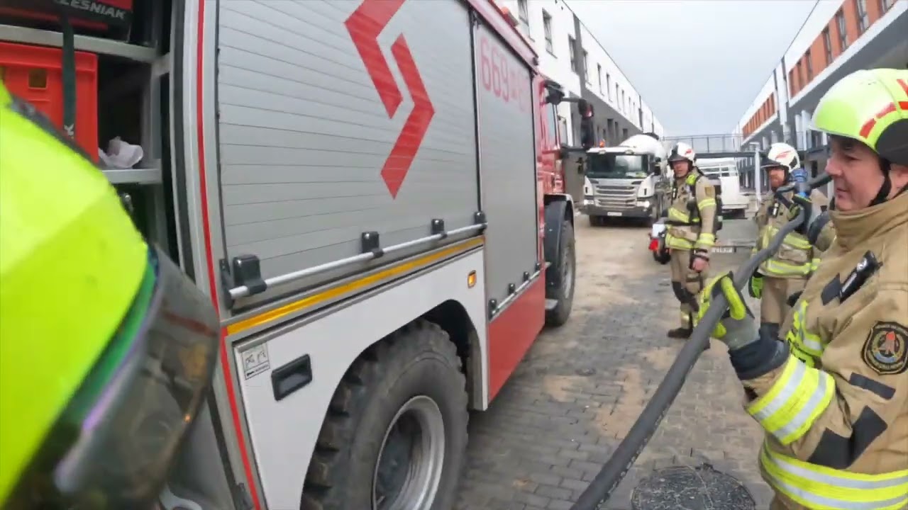 Pożar na budowie 