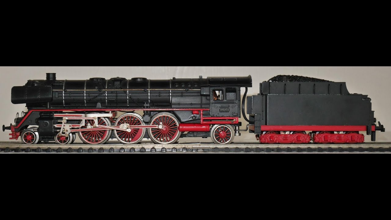 TRIX EXPRESS Modelleisenbahn Teil 33 BR01 mit Niederbordwagen Linz&Schwerin  DESIGN