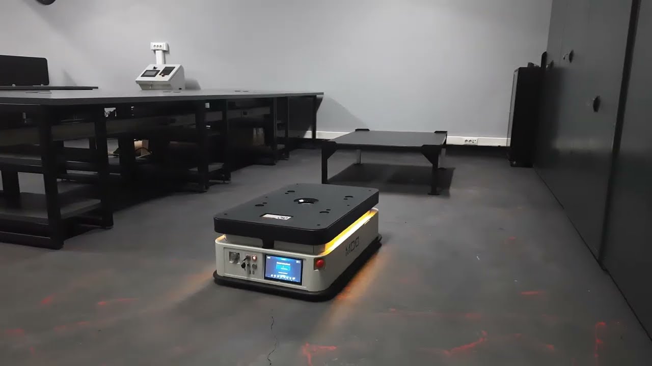 Smart AMRs with Natural Navigation support