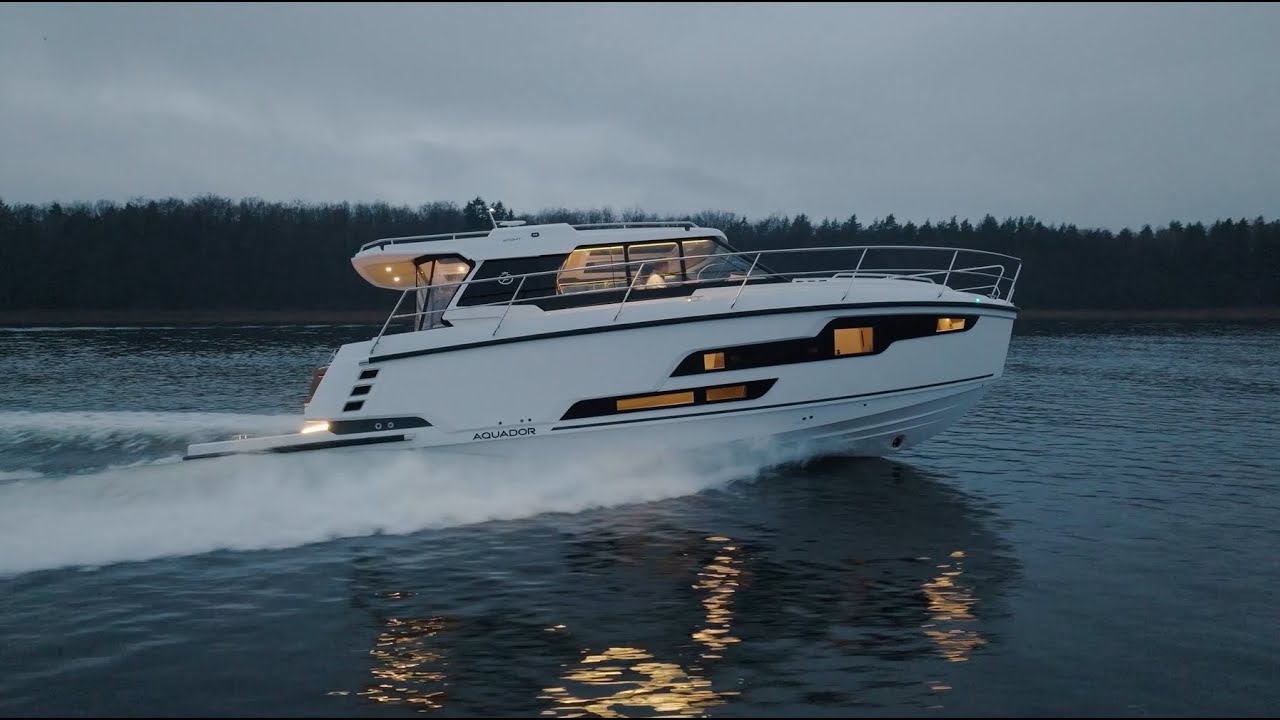 AQUADOR 400HT : Stile scandinavo, anima mediterranea