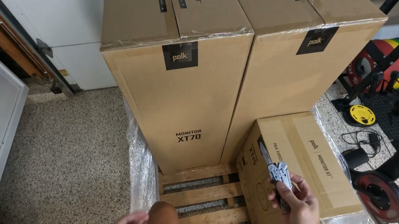 Polk Monitor XT Series Unboxing