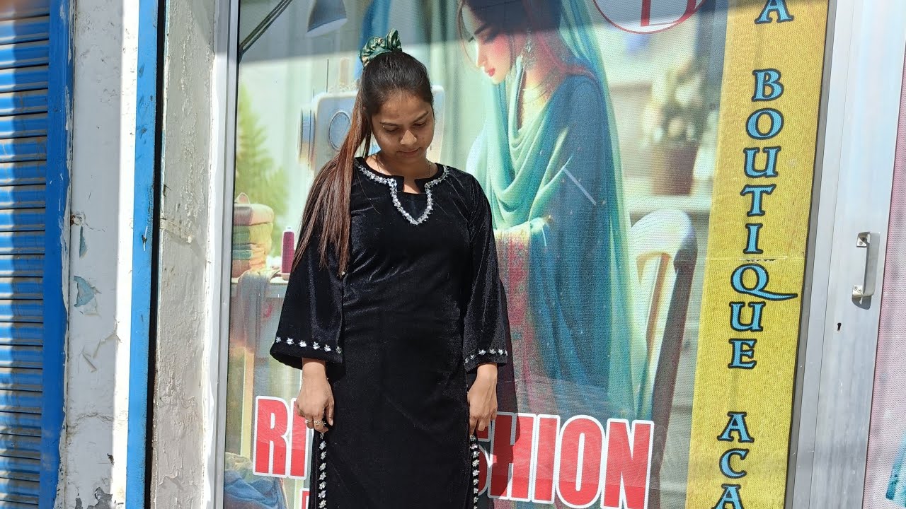 Riya fashion designing  is live