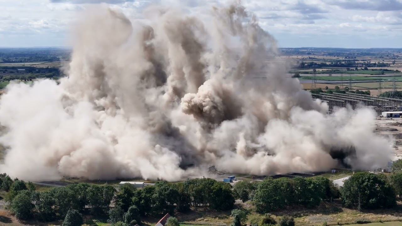 COTTAM POWER STATION COOLING TOWERS DEMOLISHED 💥