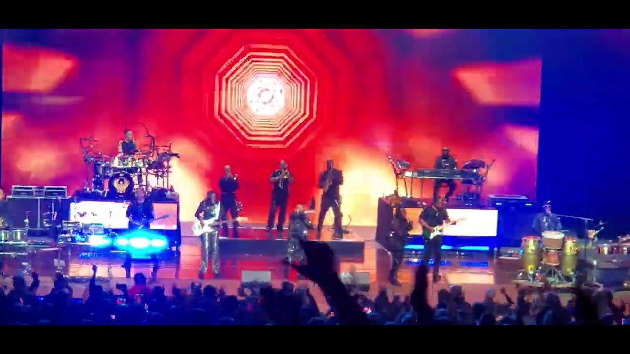 EARTH WIND & FIRE 