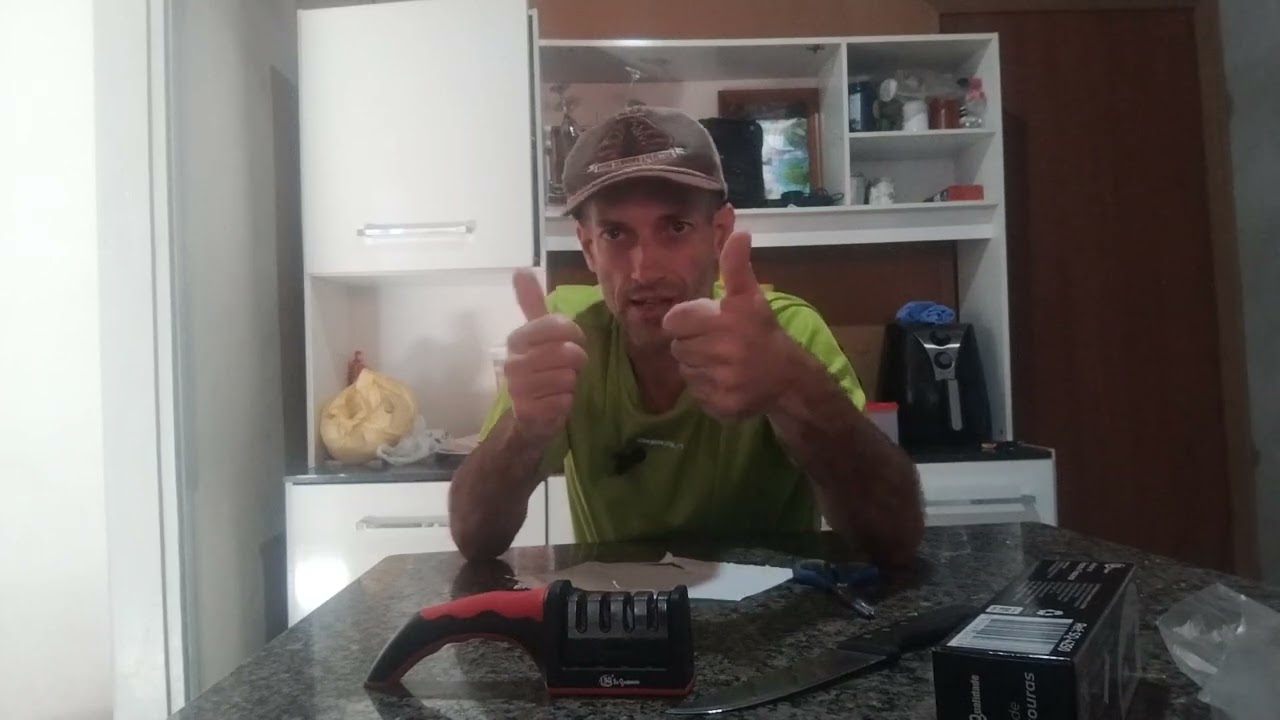 Como usar o Afiador de facas e tesouras Profissional?