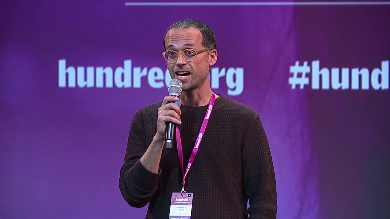 Alessando Lumare introducing Segni Mossi | HundrED Innovation Summit
