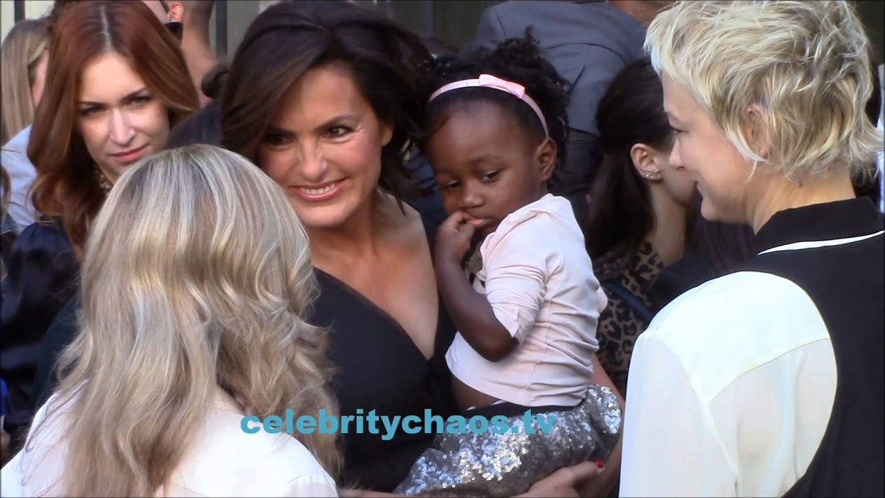 Mariska Hargitay and friends hanging out at star ceremony