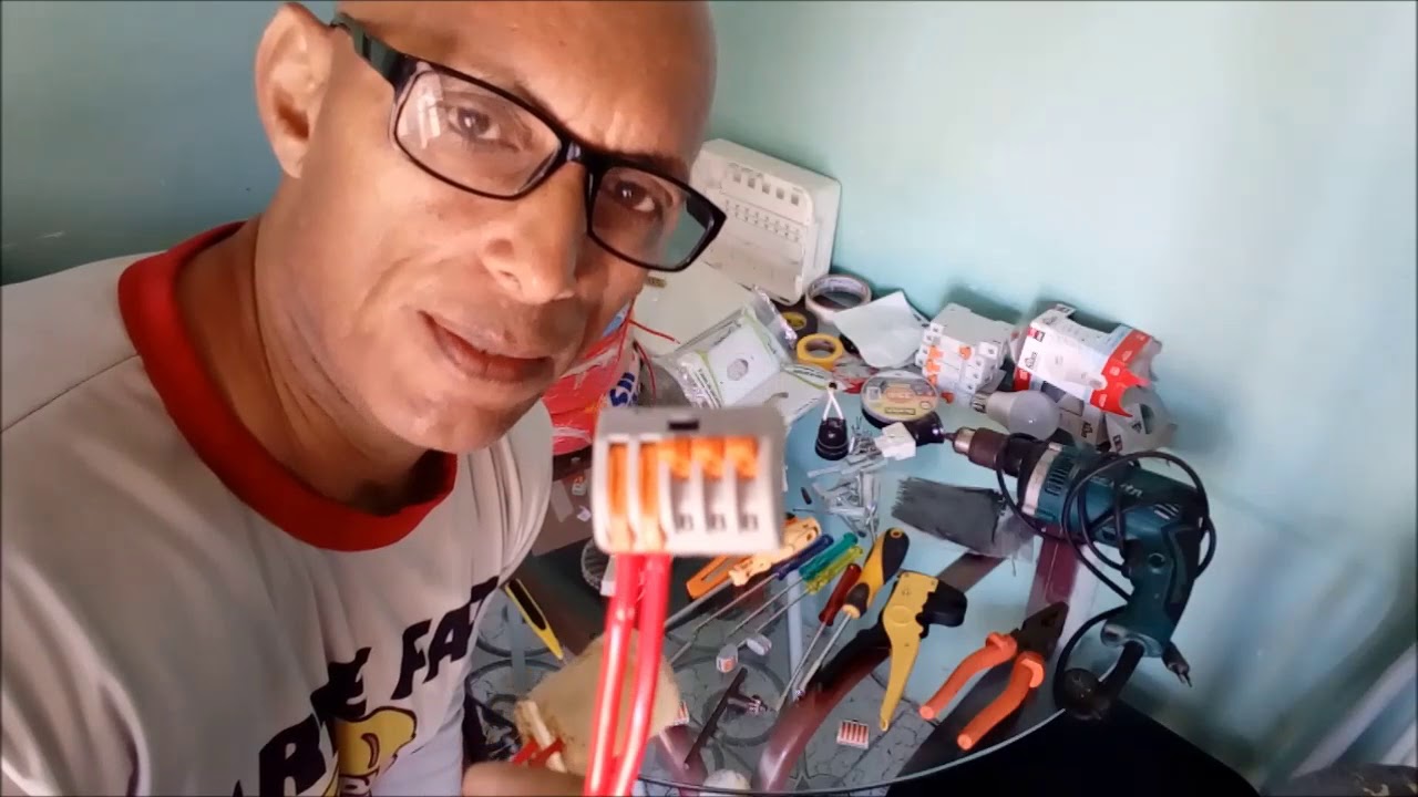 Como usar o conector da wago nas deriva&ccedil;&otilde;es e emendas