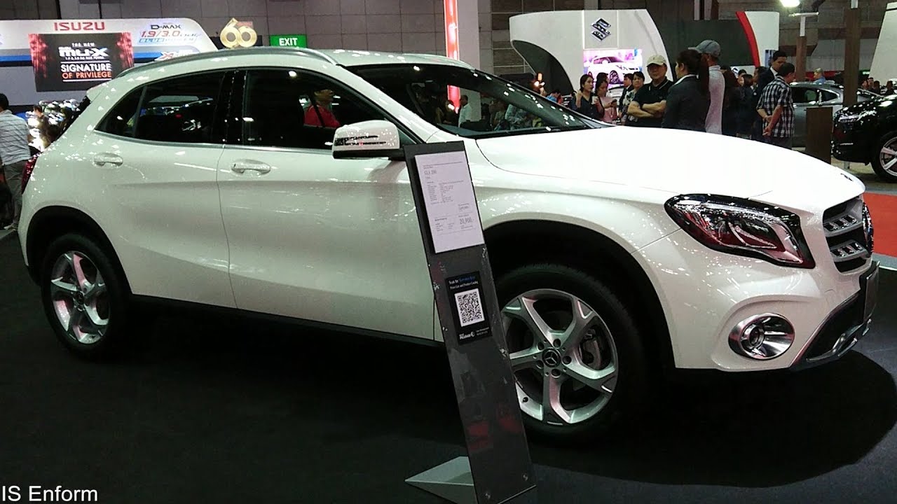 2019 Mercedes-Benz GLA200 Sport Walkaround Exterior & Interior