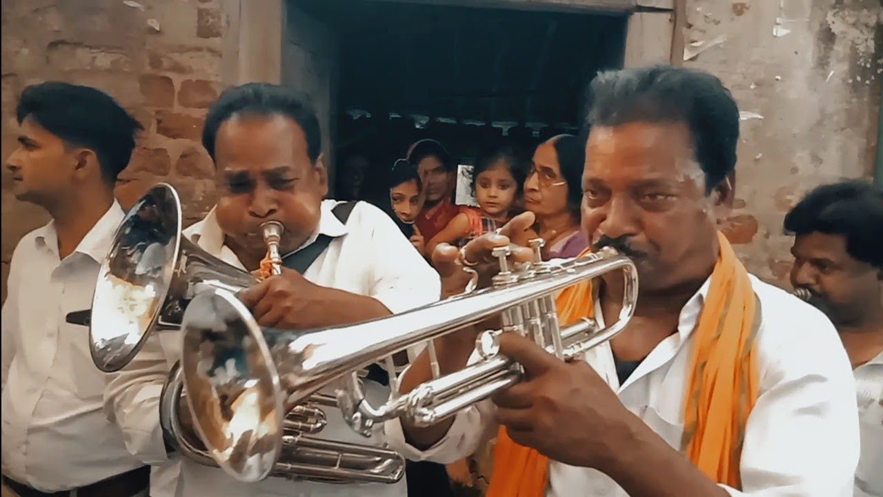 Main Hoon Khushrang ( Heena_1991 ) Aslam Master International Trumpet Player Band Performance Patna