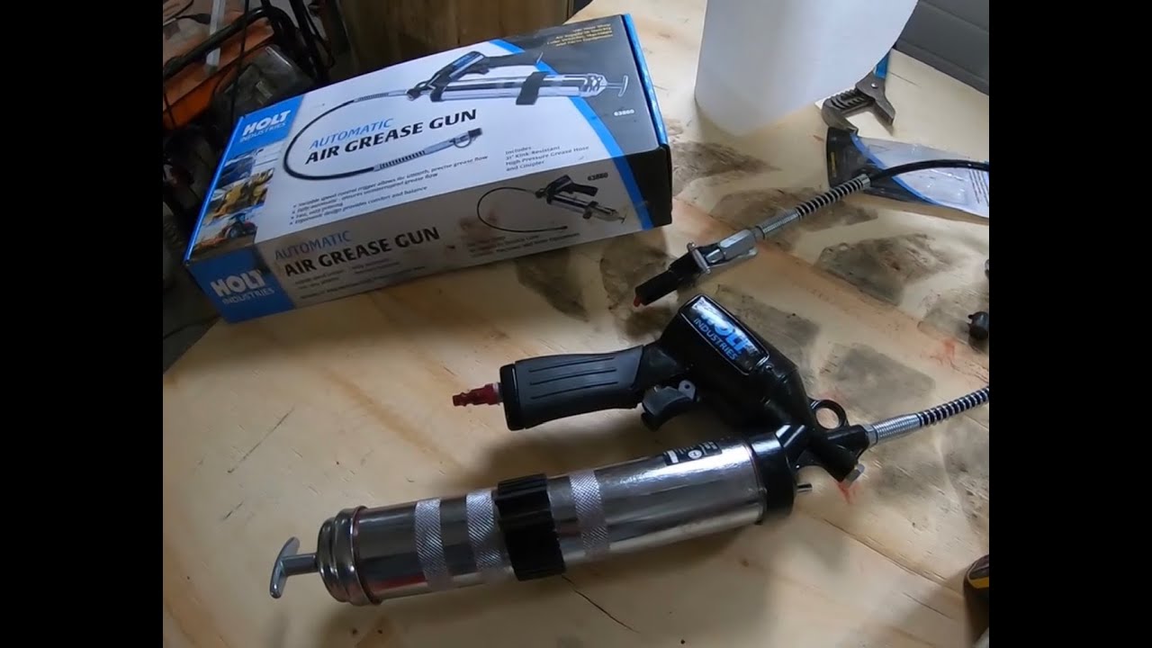 Harbor Freight Holt Automatic Air Grease Gun review with locking grease coupler | CBH