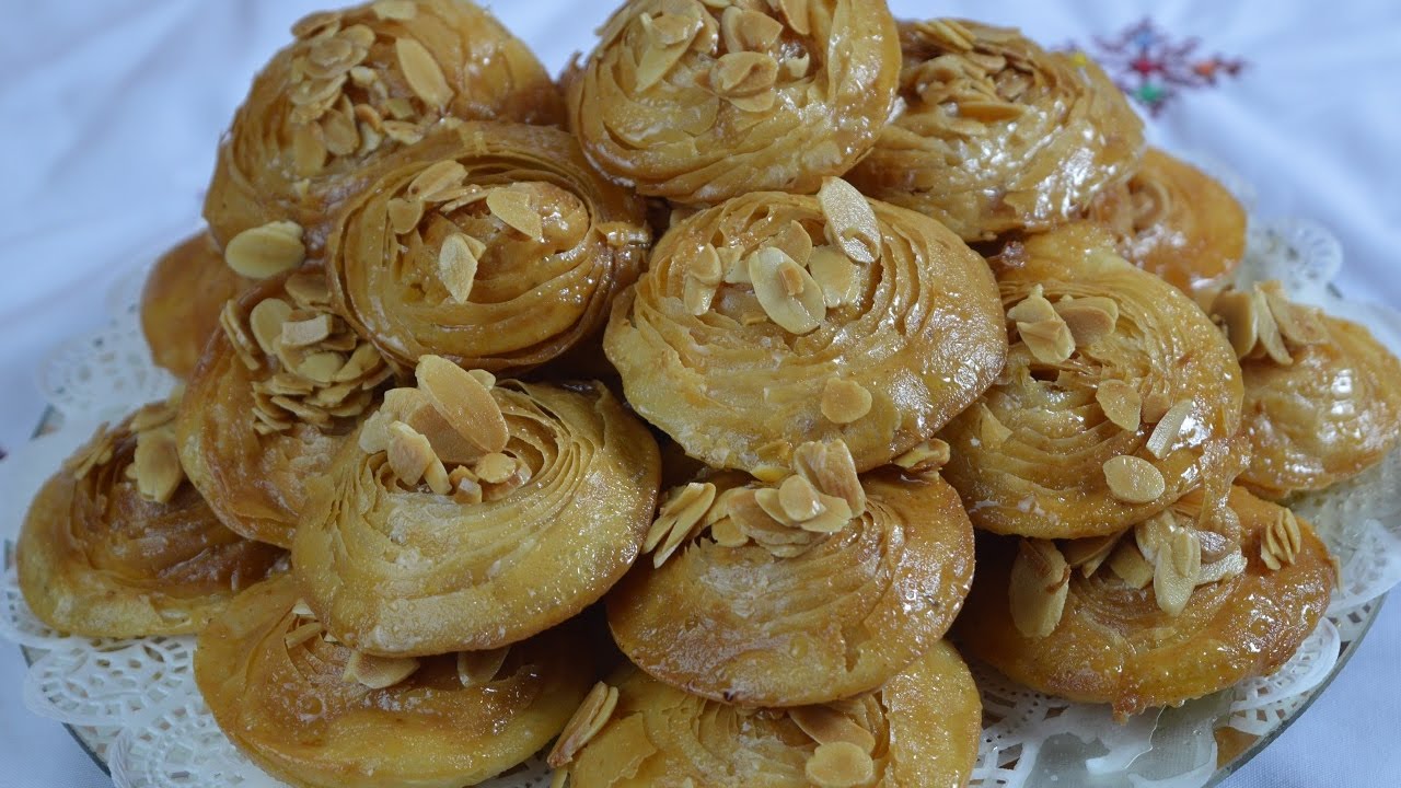 رغيفات بالنشا مقرمشين وبنسمة من اروع مايكون Rghaifs au miel /معسلات رمضان