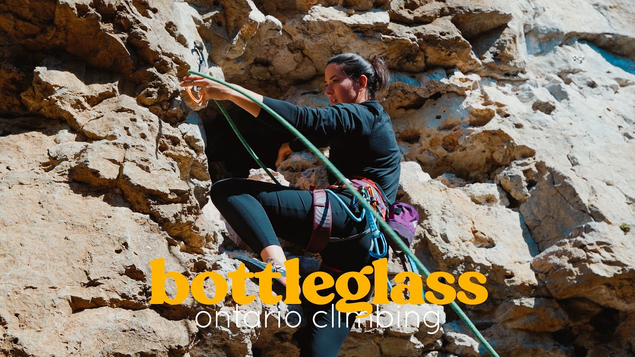 Fall Rock Climbing at Bottleglass Ontario