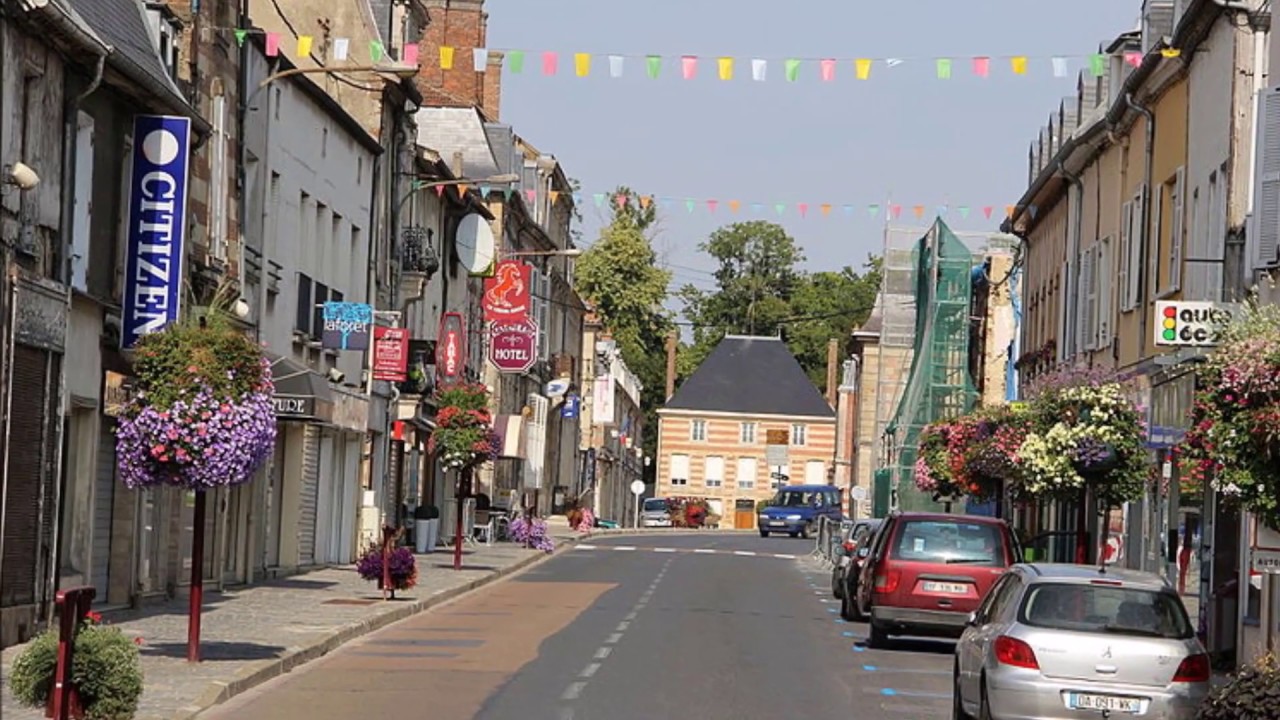 Des Beaux Villages Français / Sainte-Menehould  (Marne)