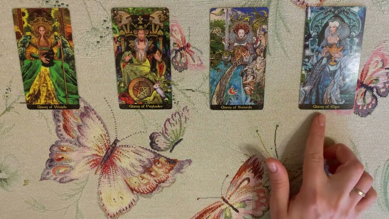 4 КОРОЛЕВЫ 👸 ЕСТЬ ЛИ У ВАС ТАЙННЫЙ ПОКЛОННИК?