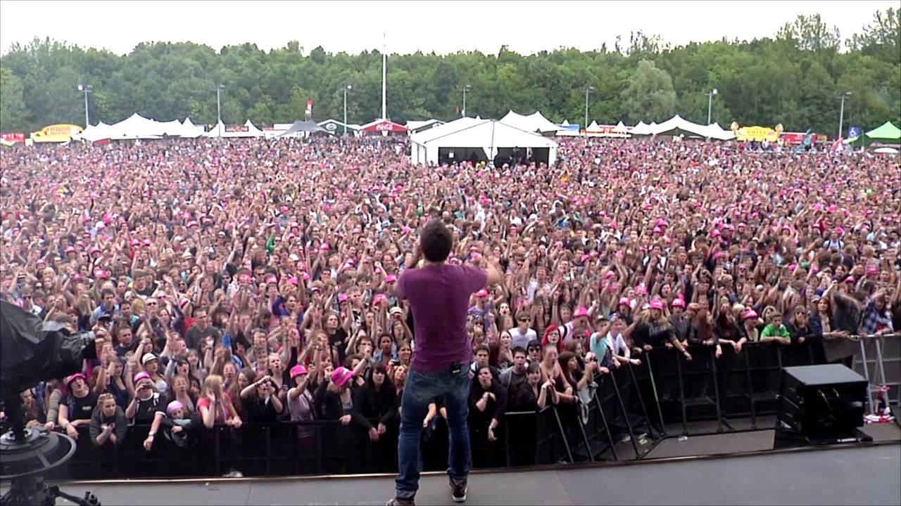 The Rest Of Us (Official Music Video) - Simple Plan
